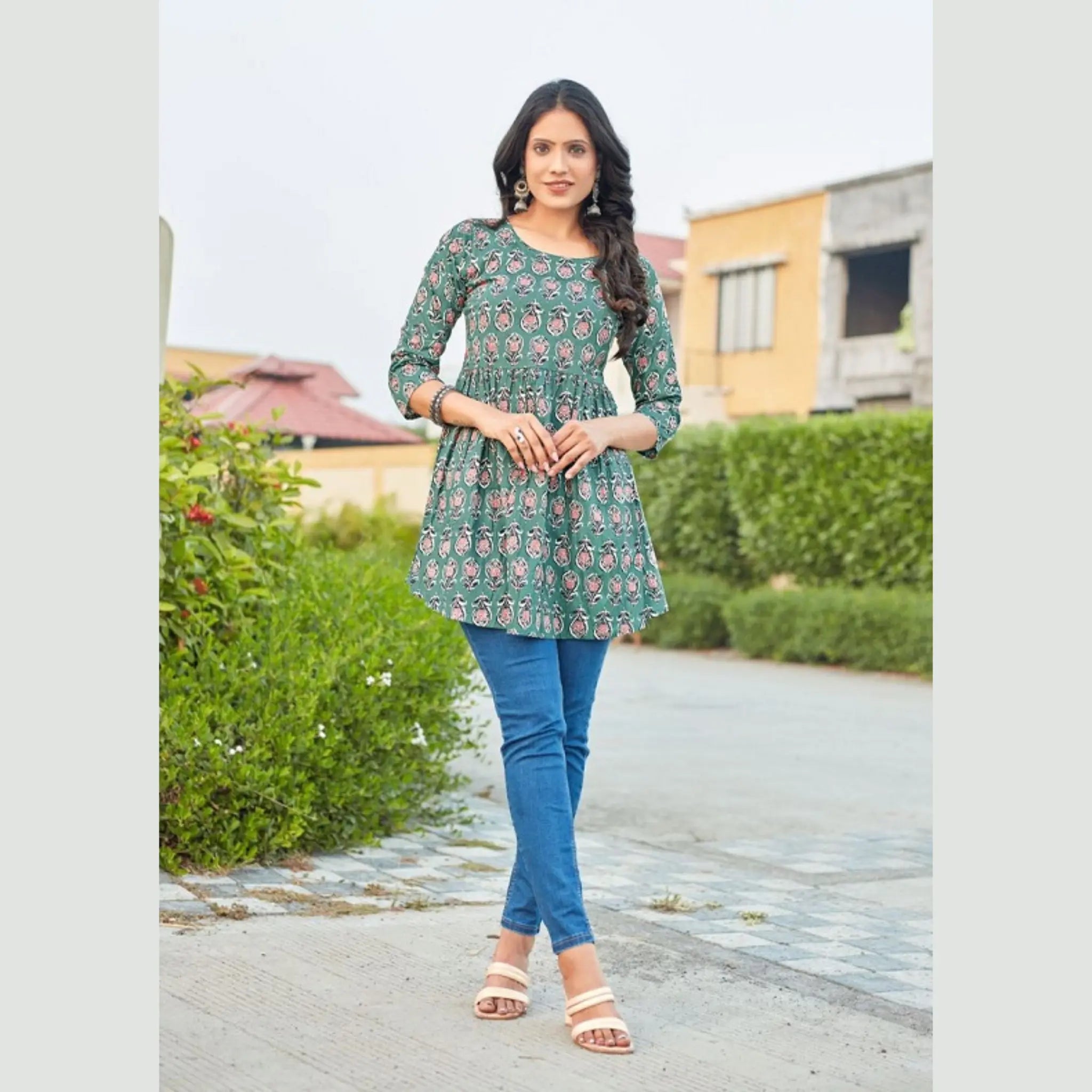 Aryaa Myra Cotton Short Tops 1005 Main image