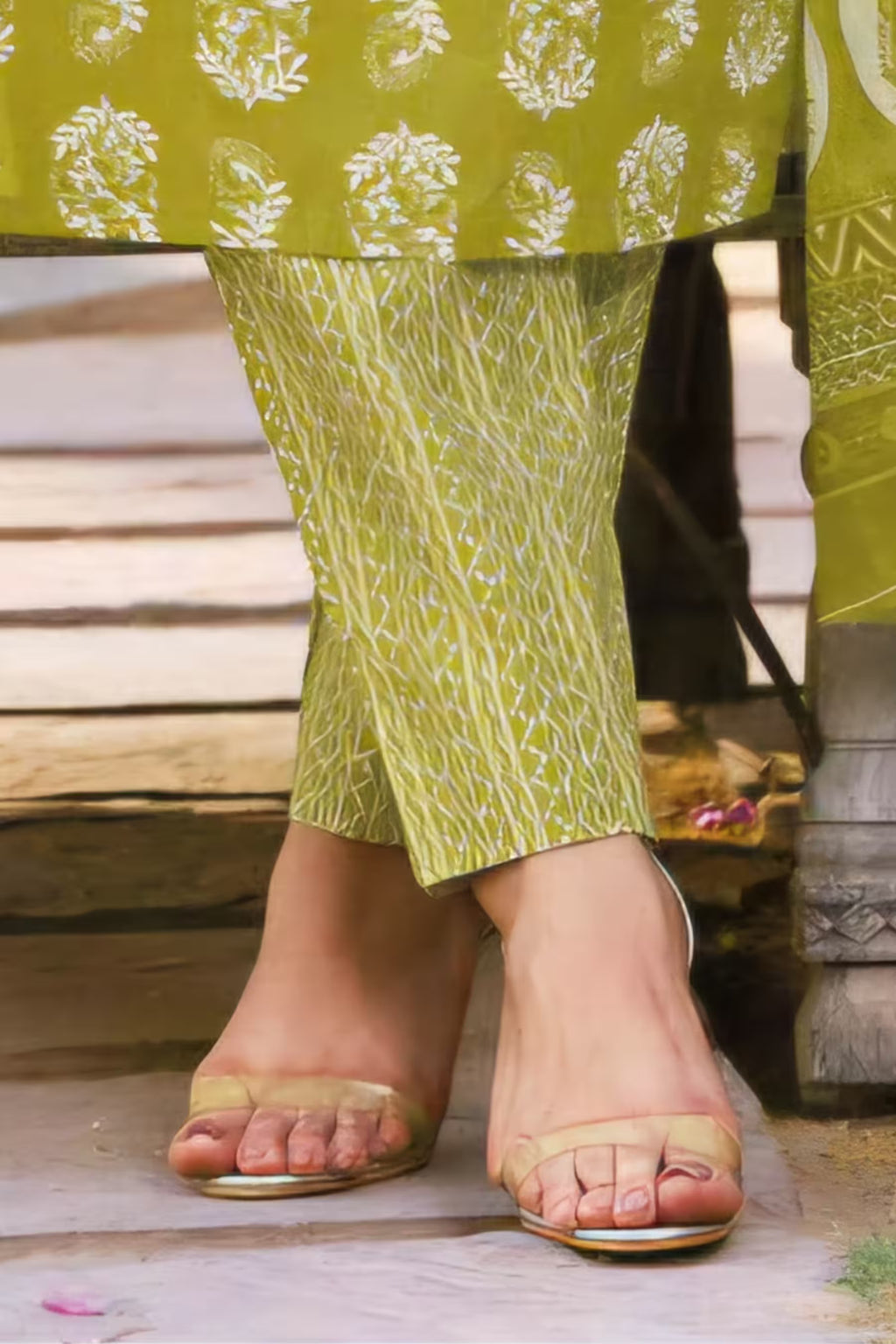 Straight Pant Model - Bottom Design