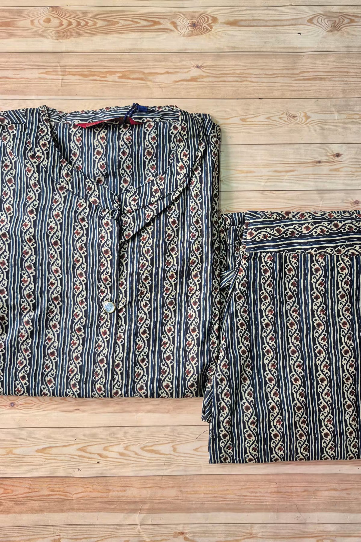 Jaipur Print Straight Cut Kurti with Straight Pant AL144 Main image