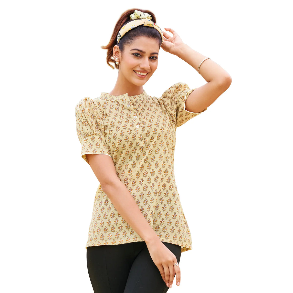 Light Peach Floral Butta Short Tops | Subtle Elegance Main image