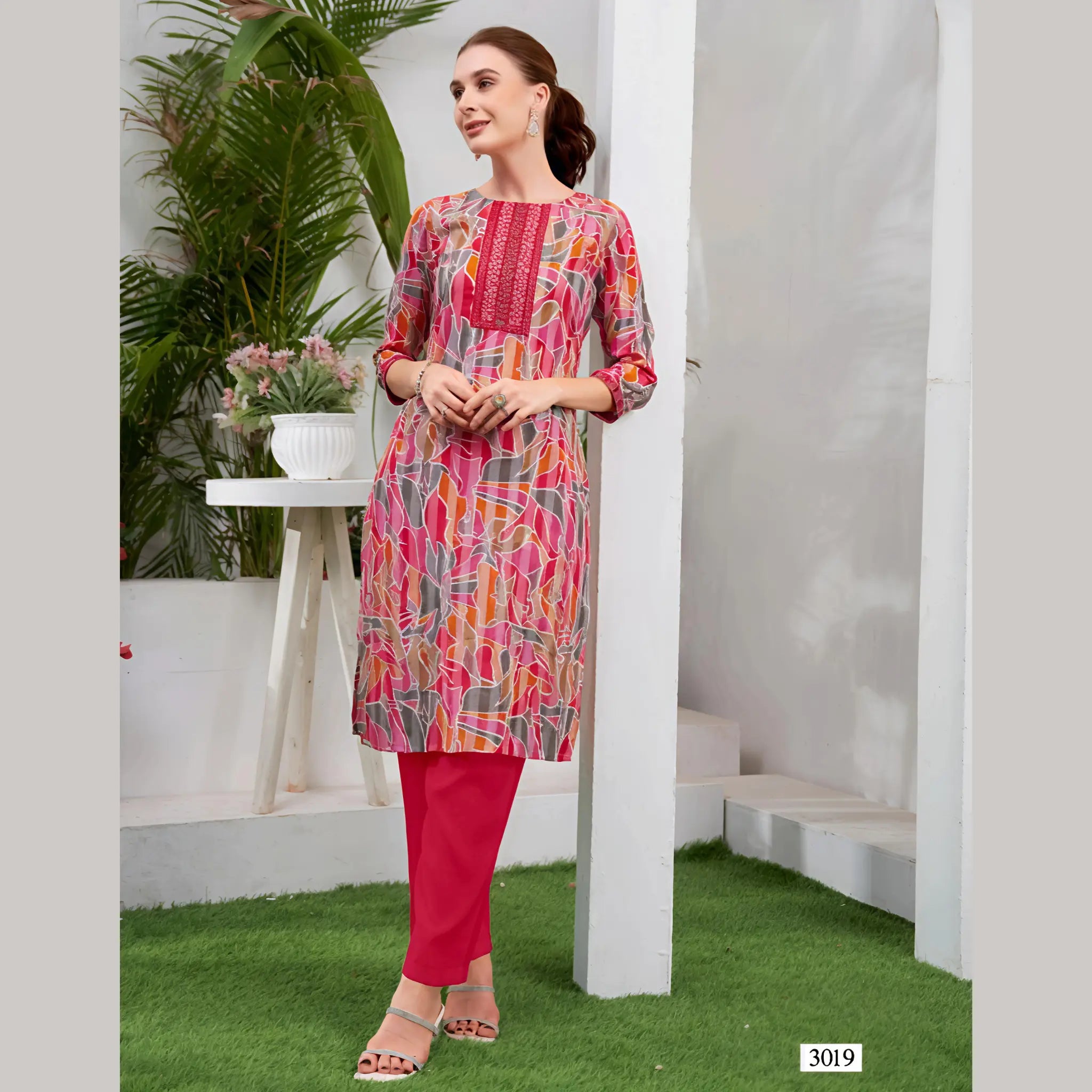 Liva Certified  Rayon kurti with Embroidery Work - MZ3019 Main image