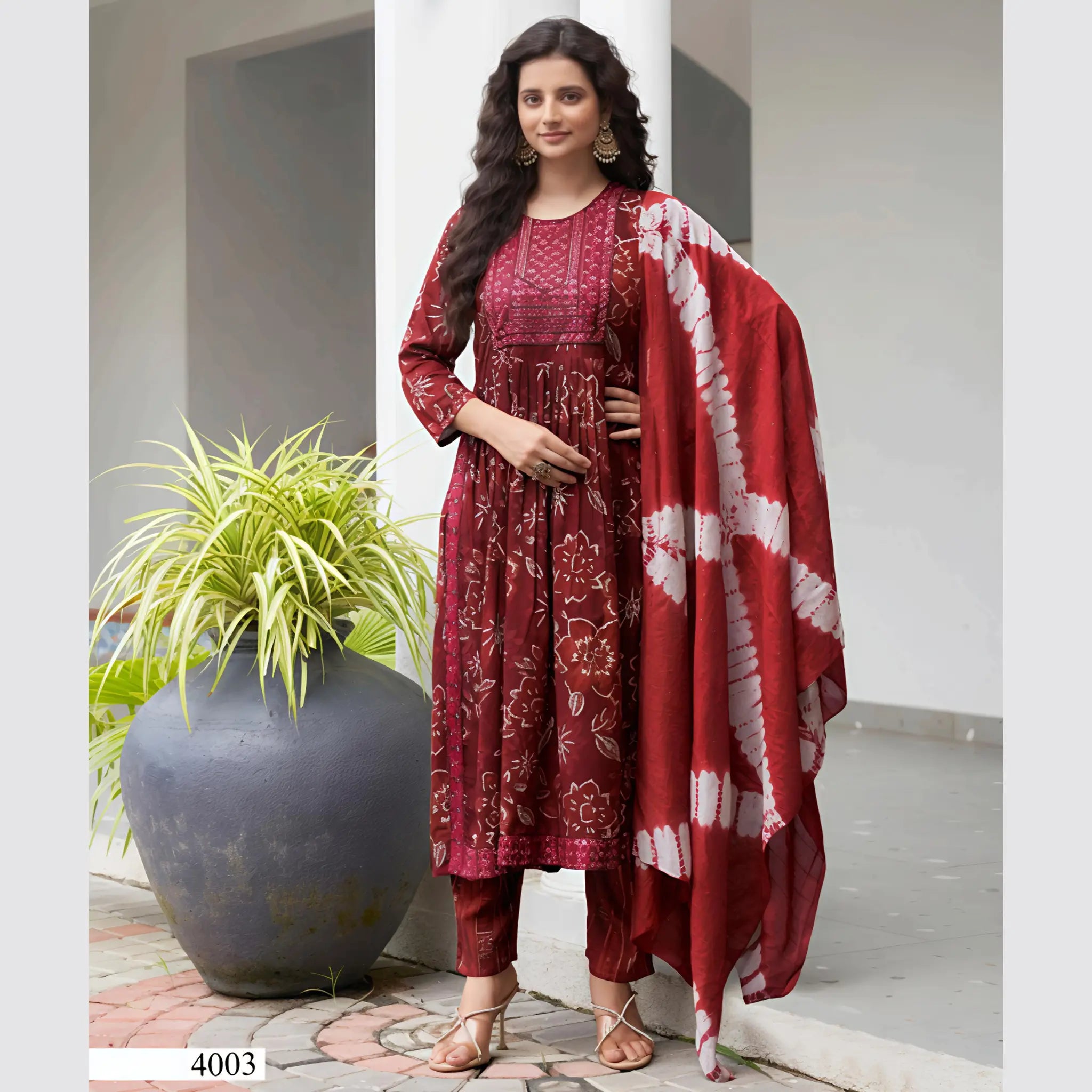 Nayra Cut Party Wear 3pcs Salwar Suit 4003 Main image