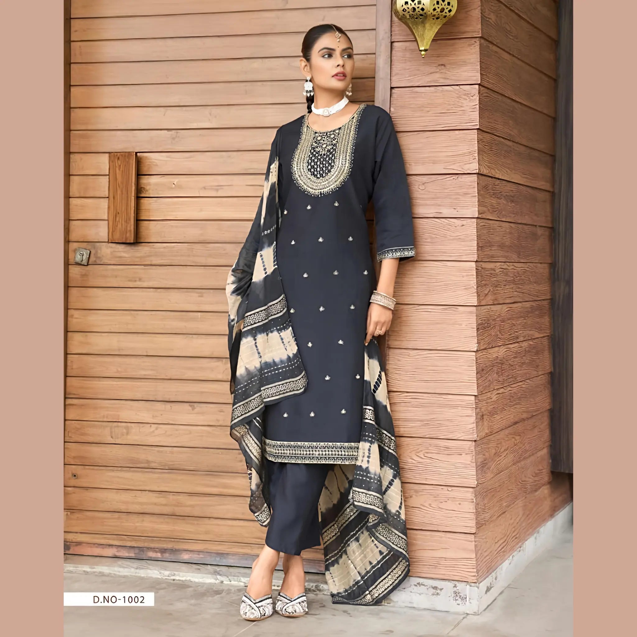 Premium Quality Vertican Suit with Embroidery, Lining & Dupatta Main image