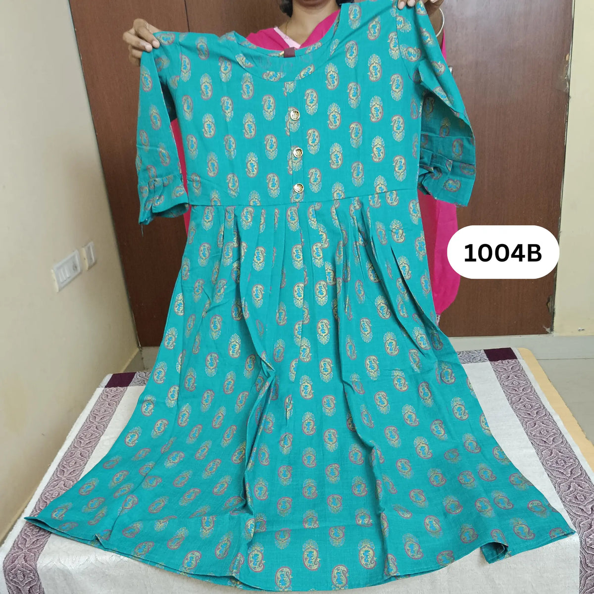 Persian Green Golden Paisley Print Flared Kurti Main image