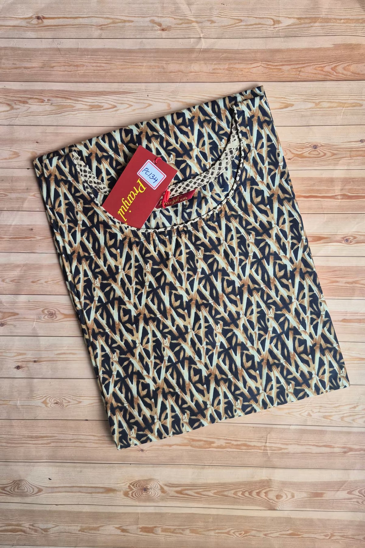 Pranjul cotton Kurti Main image