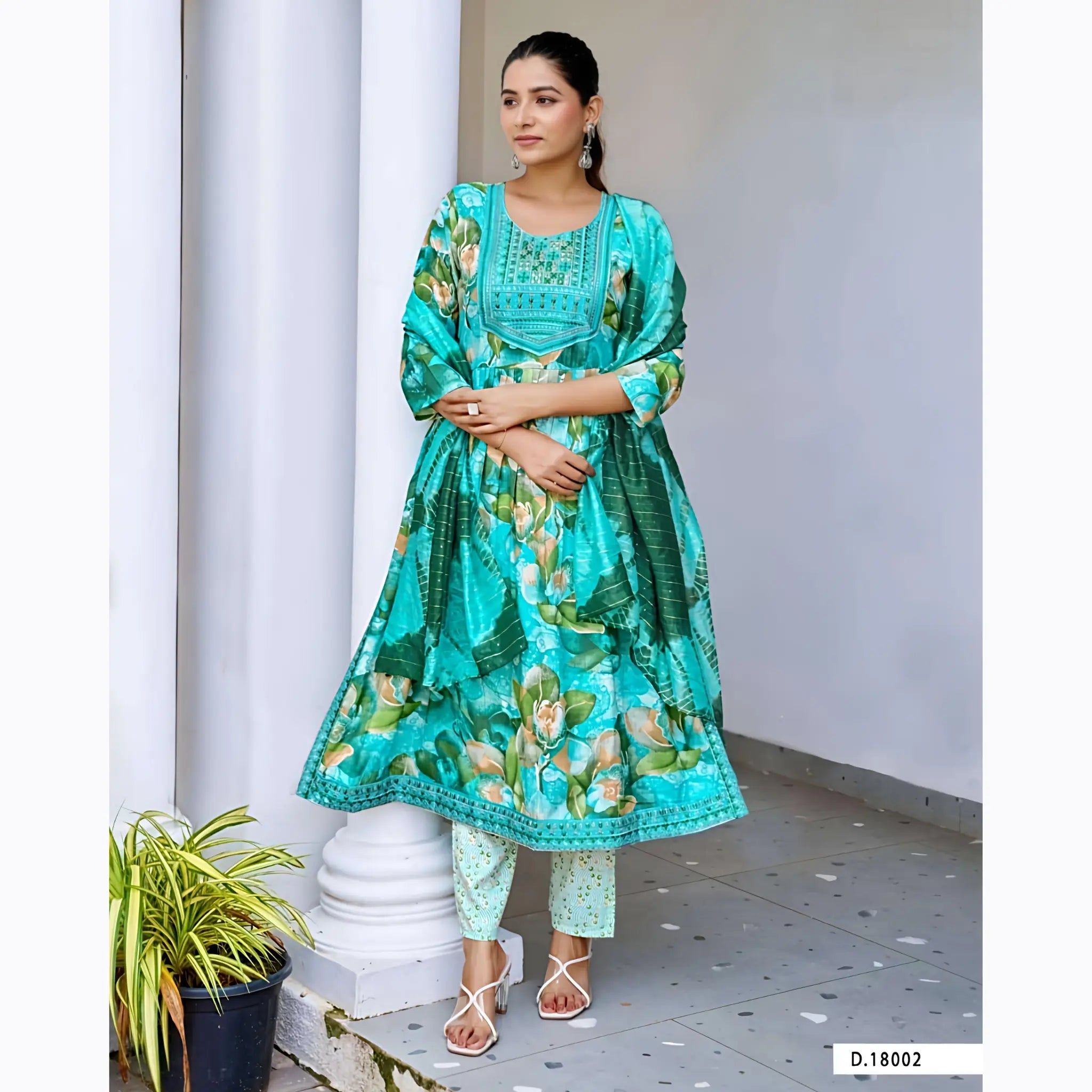 Premium Rayon Capsule Salwar Suit Set with Nyra Cut & Chanderi Dupatta Main image
