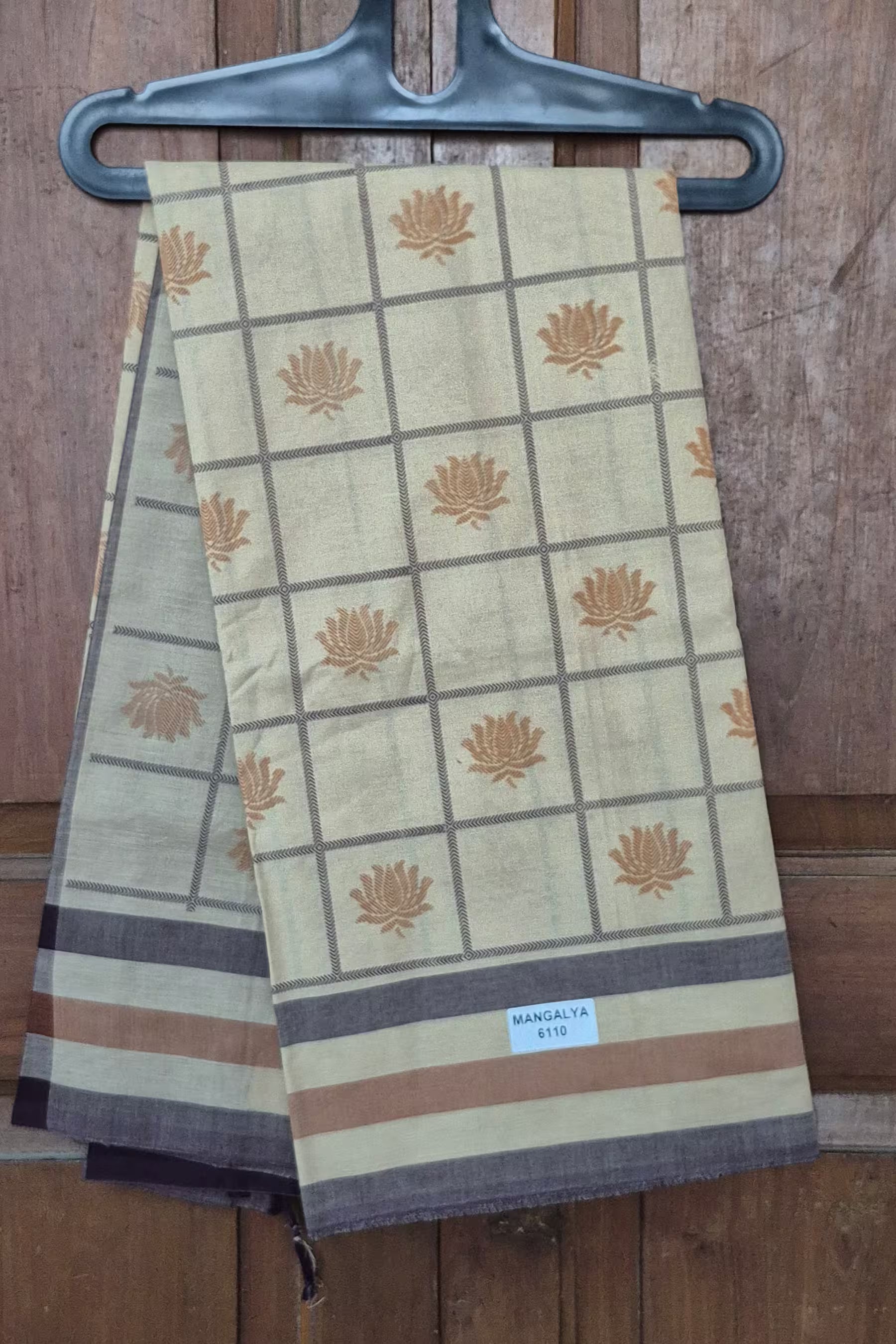 Premium Cotton Printed Saree with Lotus Motif -Mangalya6110B Main image