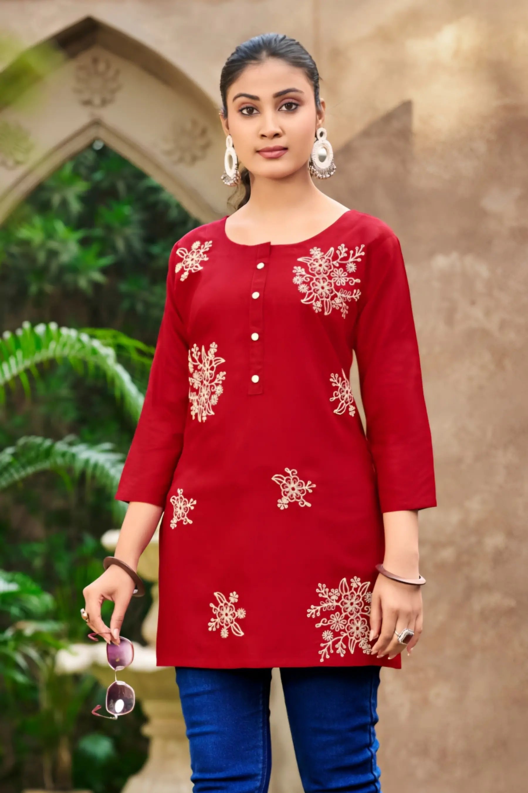 Red Embroidery Short Tops - Rose1005 Main image