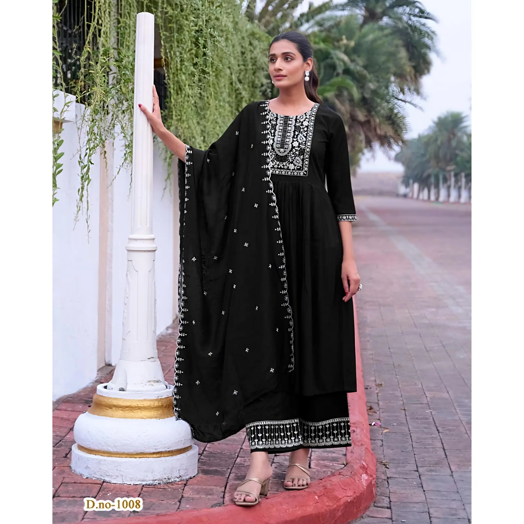 Royal Italian Viscose Kurta Plazzo Set with Artistic Chanderi Dupatta Main image