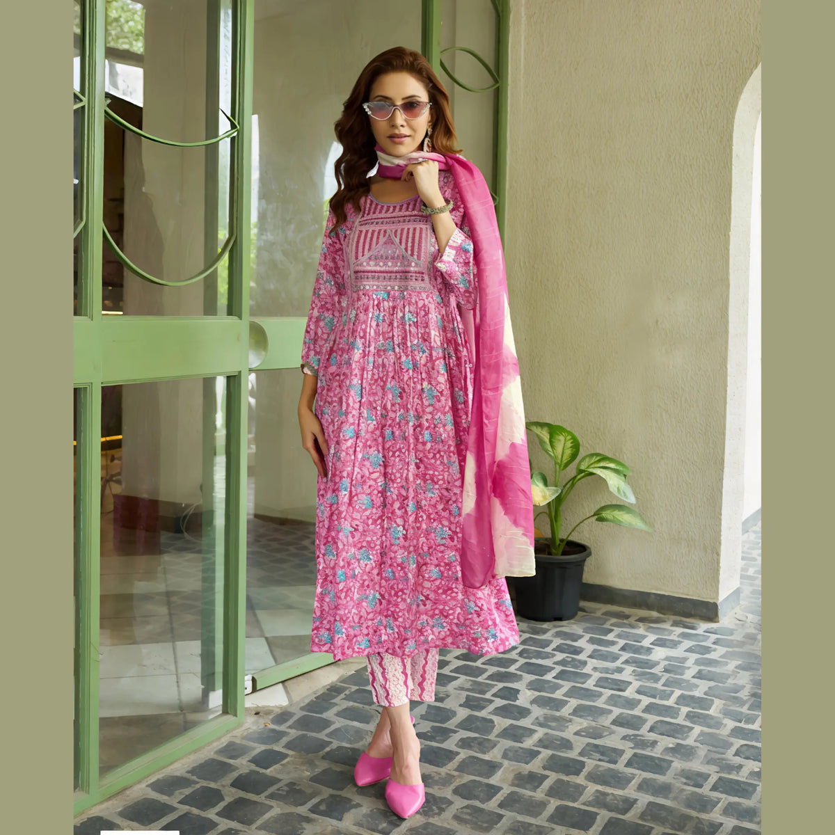 Umbrella Kurti Suit Set with Premium Rayon Pants & Chanderi Dupatta MP8008