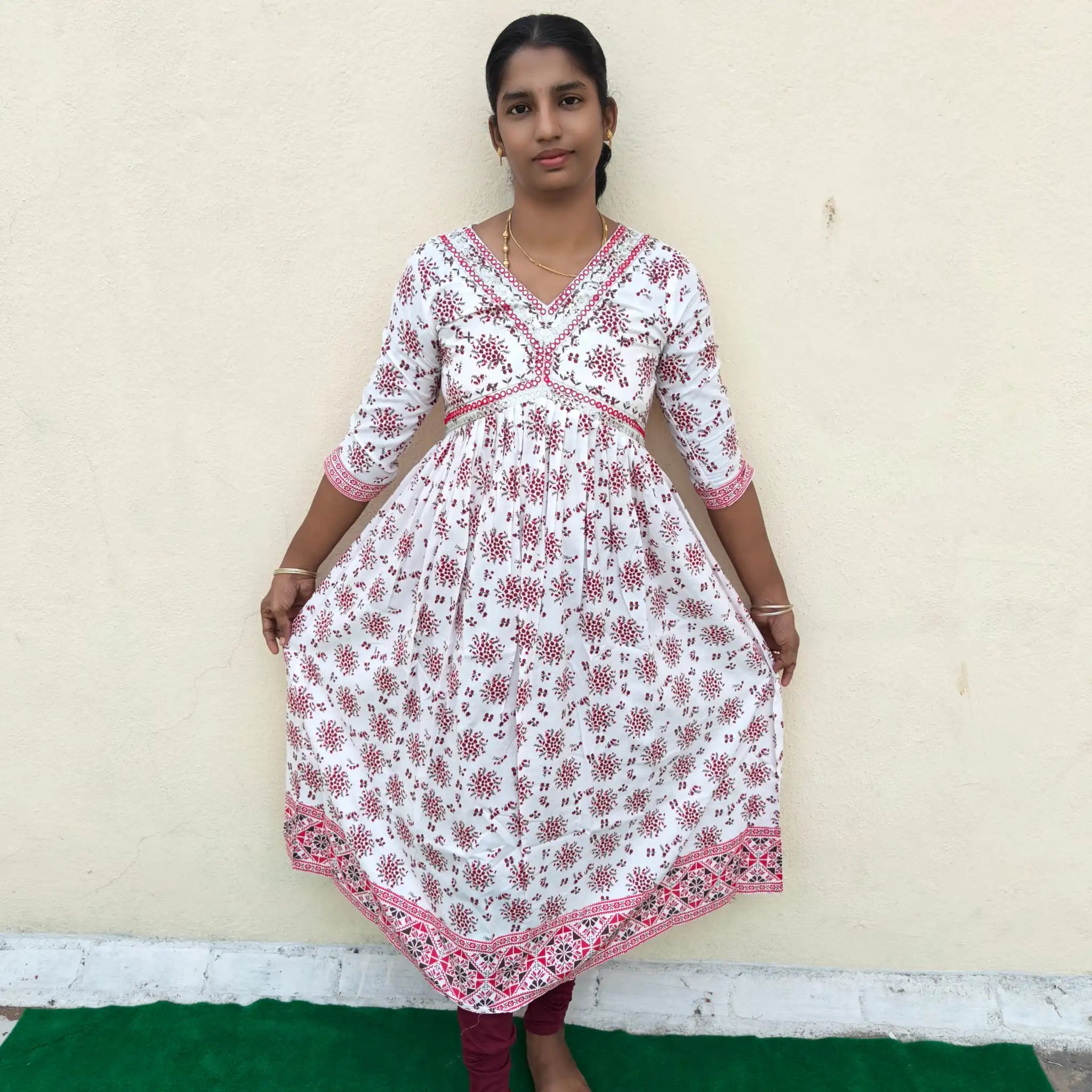 White with Maroon Printed Alaya Cut Kurti Main image