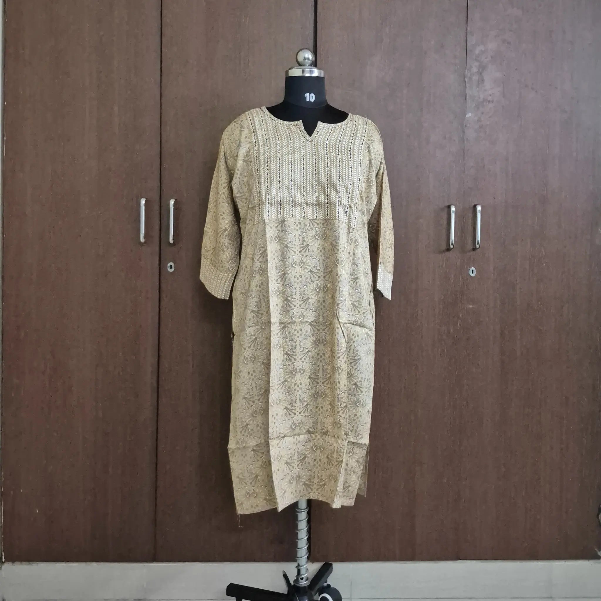 Women’s Rayon Kurti with Allover Print & Embroidered Neck Design - Sabnam1002 Main image