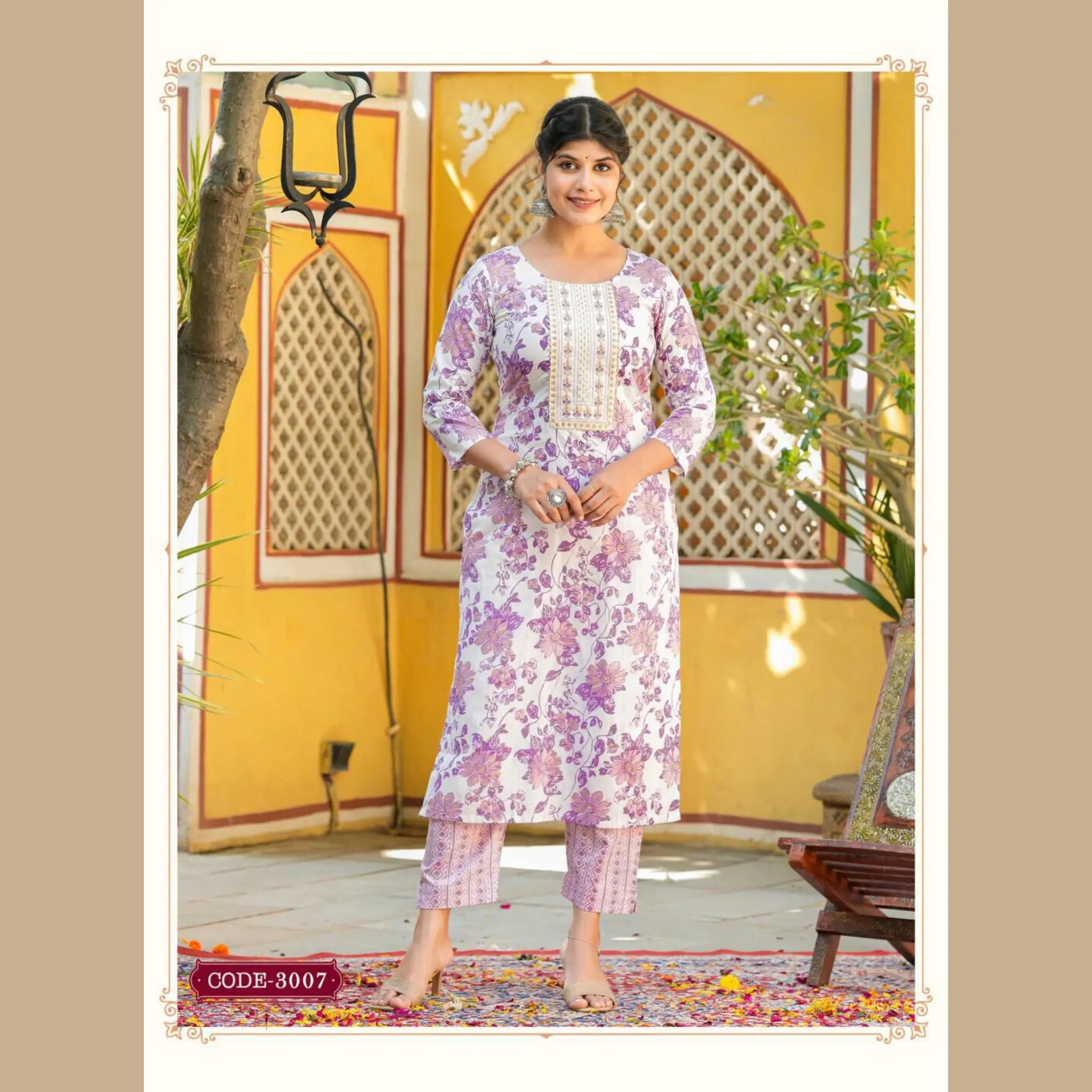 Women's Soft Violet Floral Print Kurti with Mid Rise Straight Pant