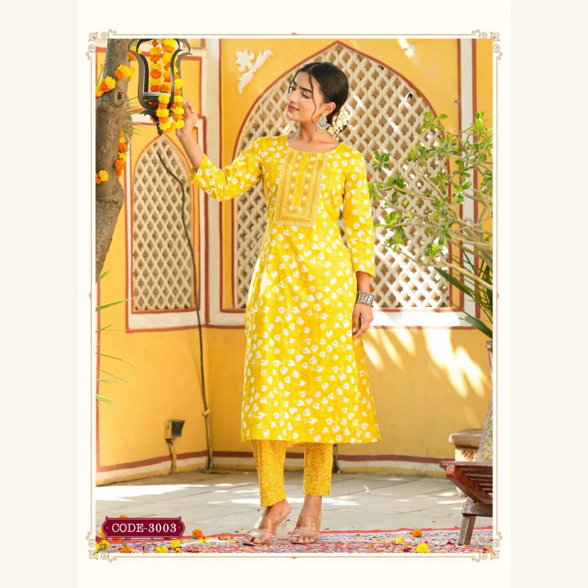Women's Yellow Printed Kurti with Mid Rise Straight Pant Main image