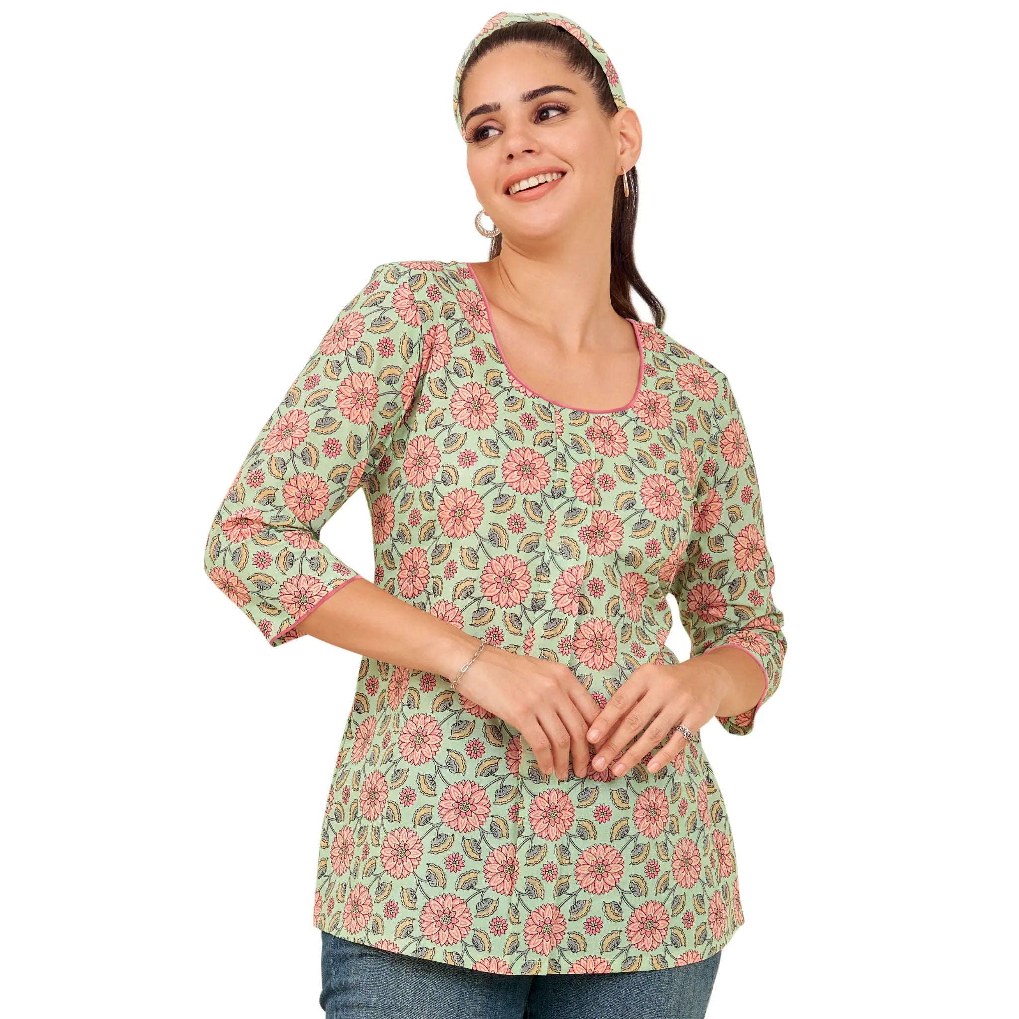 Green U Neck Floral Print Cotton Short Tops for Women Main image