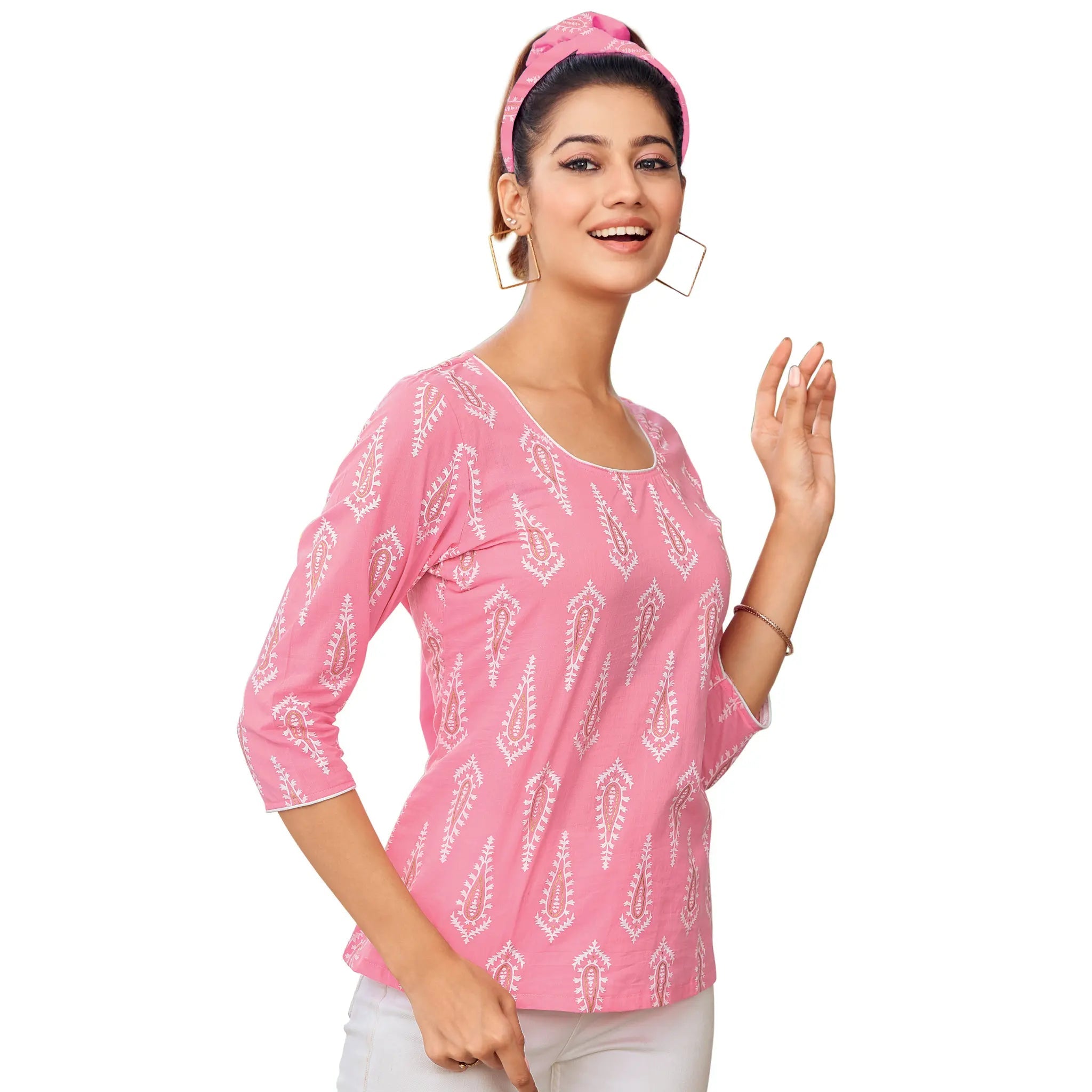 Rose Pink U Neck Short Tops for Women Main image