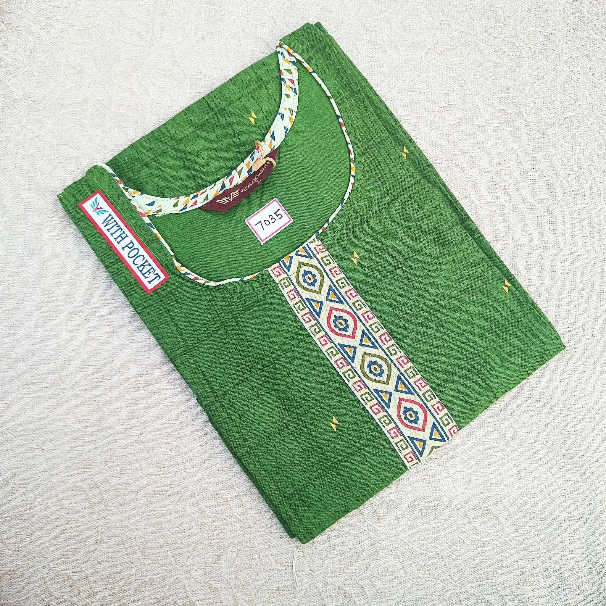 Women's U Neck Forest Green Printed Kurti with Side Pocket Main image