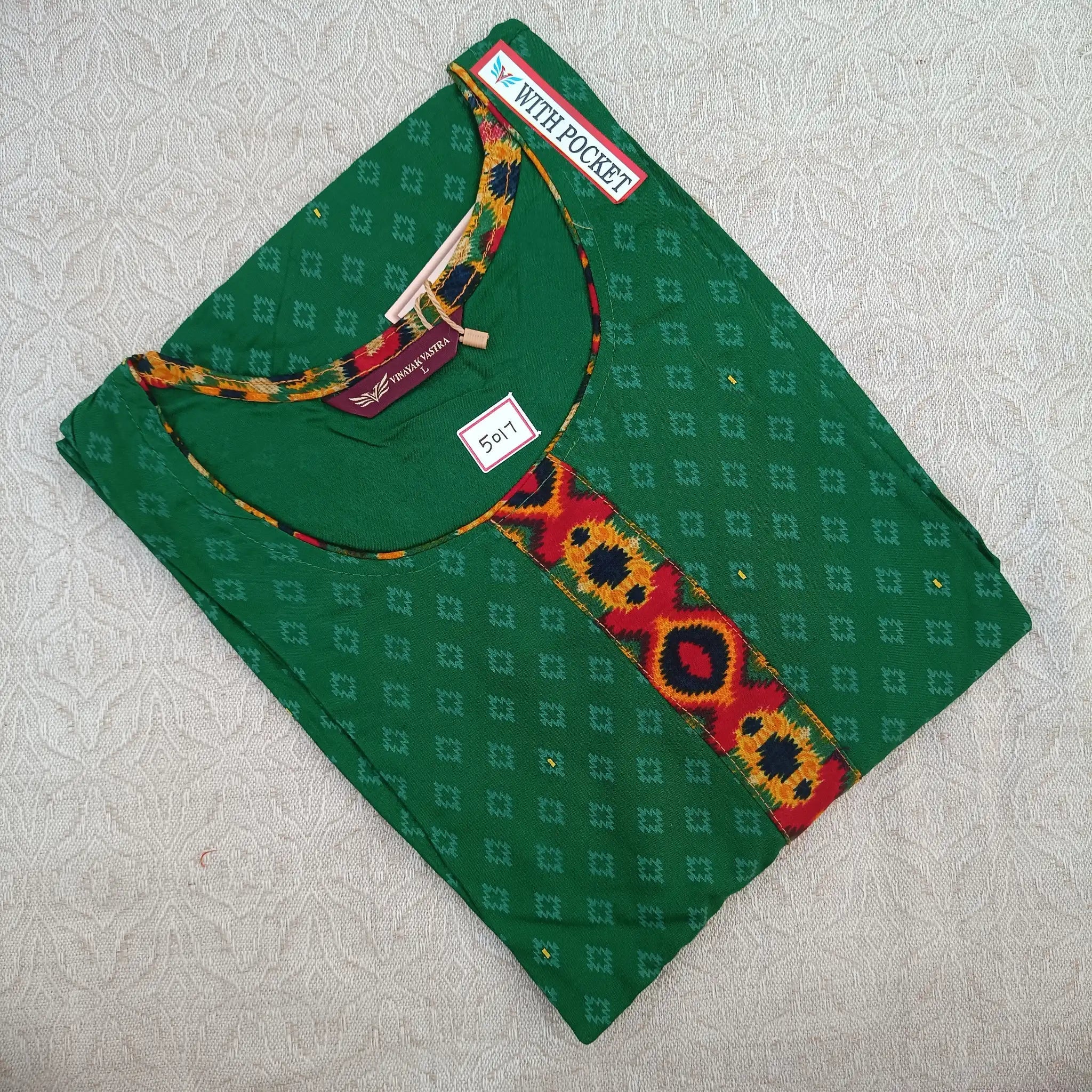 Women's Stylish U Neck Evergreen Printed Kurti with Side Pocket