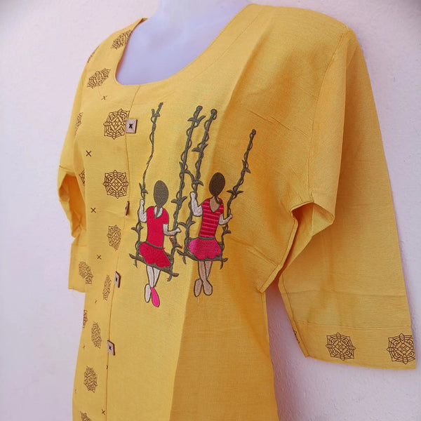 Woman glowing vibrantly in a sunshine yellow straight cut two-tone kurta